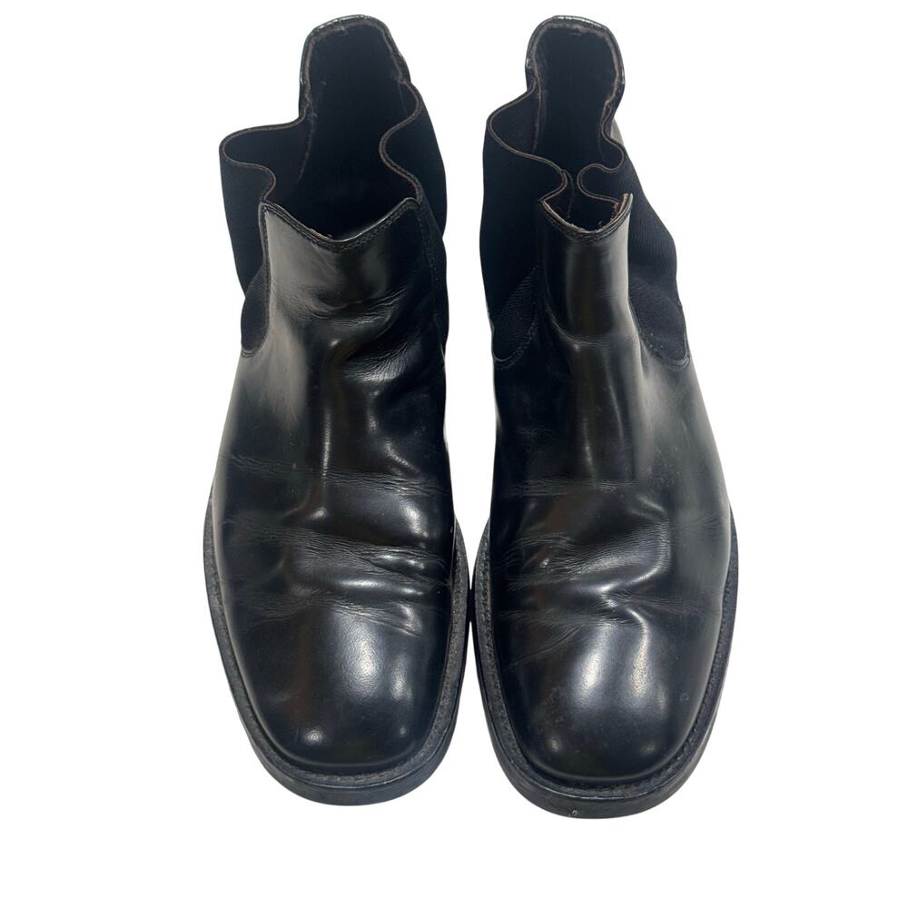 Too boot Chelsea boot size 8.5